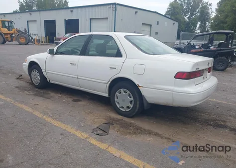 1998 Toyota Camry Le from USA, damaged, VIN JT2BG22K3W0254060